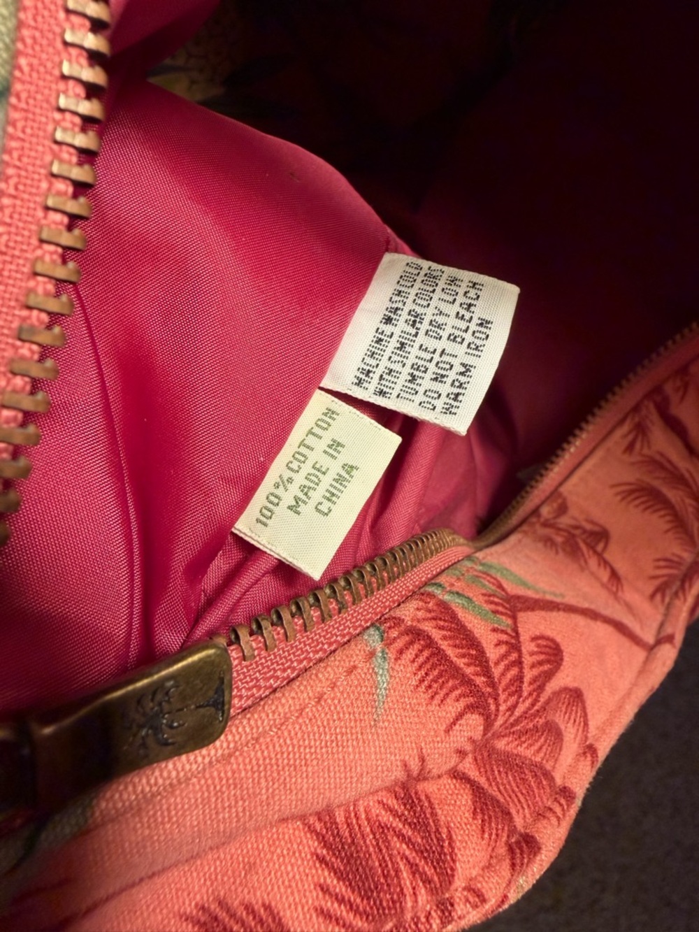 Tommy Bahama cotton structured shoulder bag - Picture 3 of 10